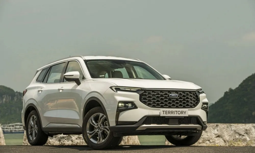 Ford Việt Nam triệu hồi hơn 800 xe Territory do nguy cơ tách rời trụ lái