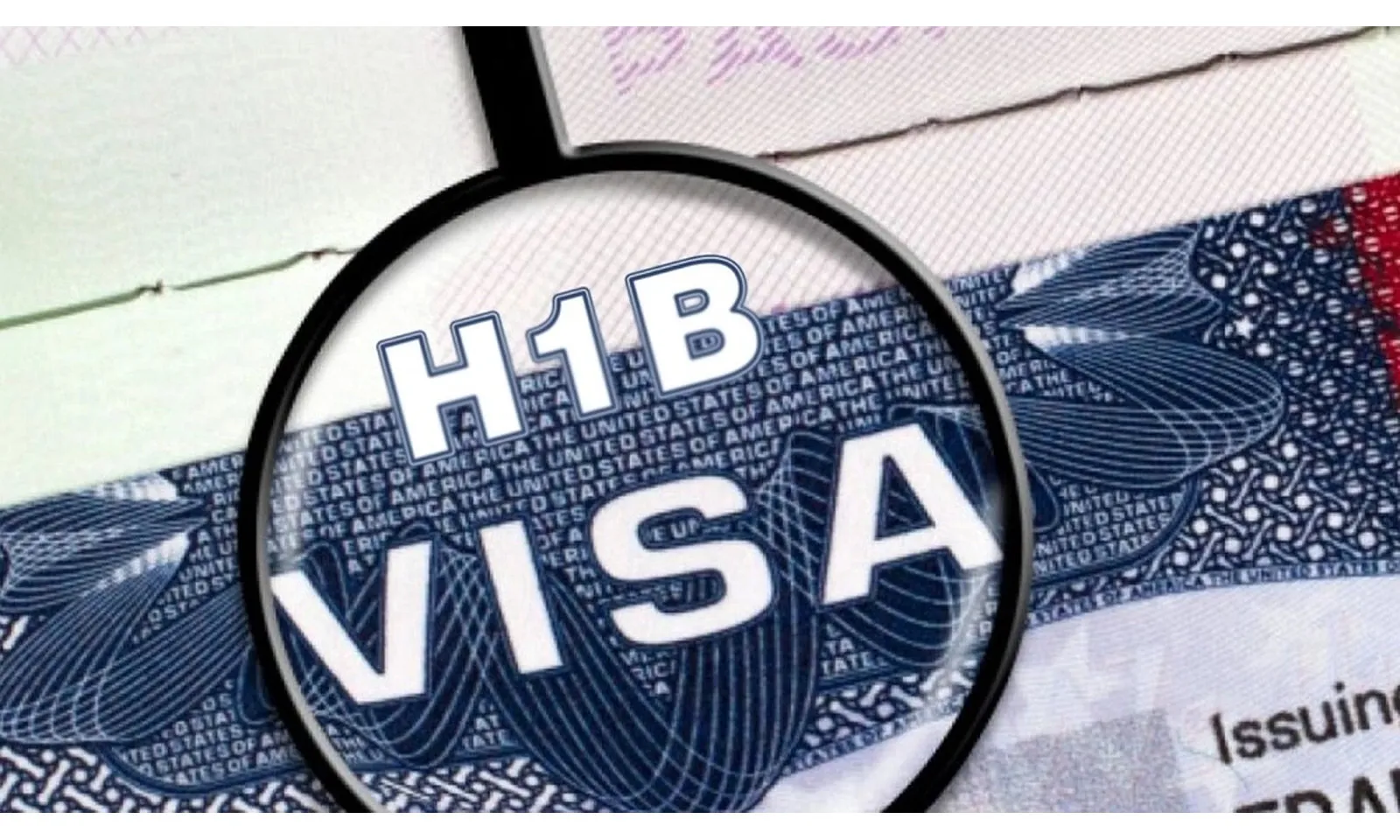 Tổng thống Trump “đổi giọng” về thị thực H-1B, dấy lên tranh cãi gay gắt