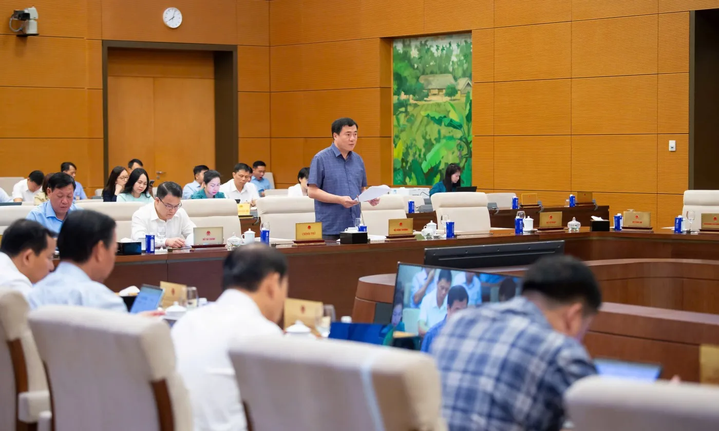 Bán hàng livestream phải xác thực, người bán định danh qua VNeID