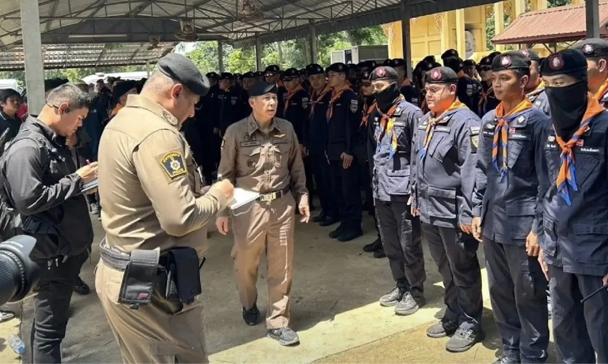 Thái Lan triển khai 1.400 cảnh sát chống bạo động tới biên giới Campuchia