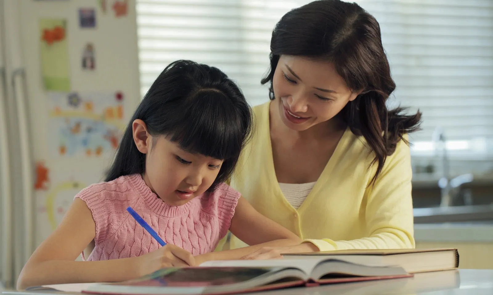 4 điều cha mẹ nên dạy con giữ kín để trưởng thành khôn ngoan