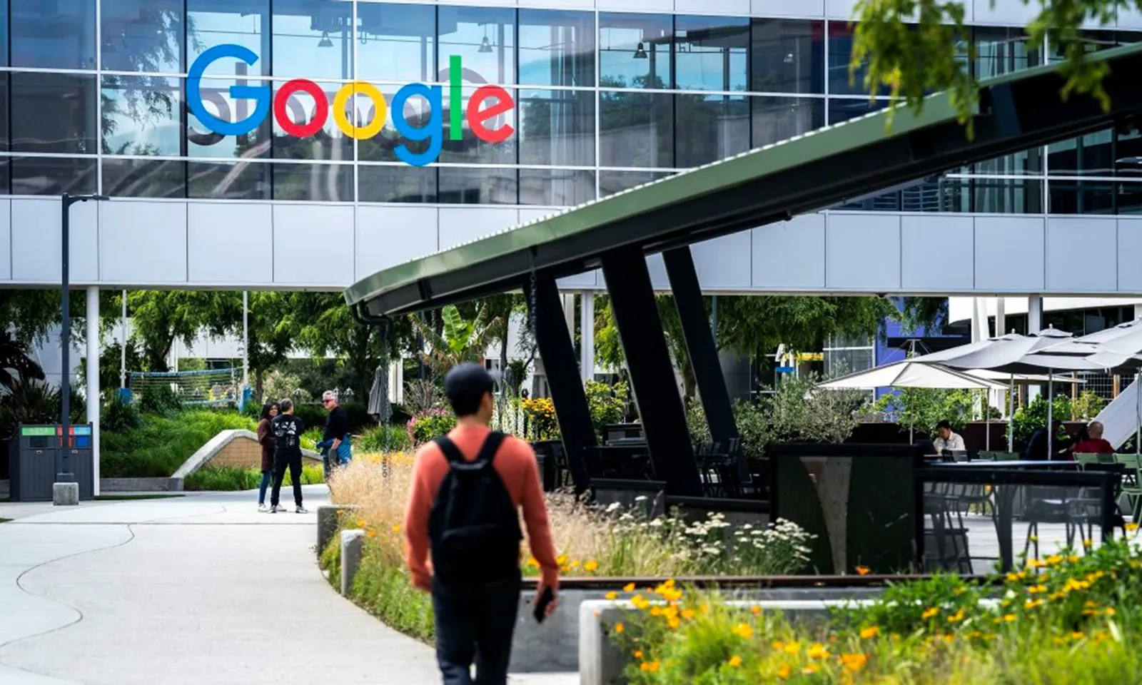 Mỹ tăng phí thị thực H-1B: Cộng đồng người Ấn Độ hoảng loạn, ngành công nghệ chao đảo