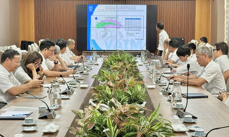 Các cơ quan, đơn vị thuộc VATM cho biết đã chủ động rà soát dữ liệu điều hành bay, sẵn sàng điều chỉnh hướng bay để tránh bão Ragasa