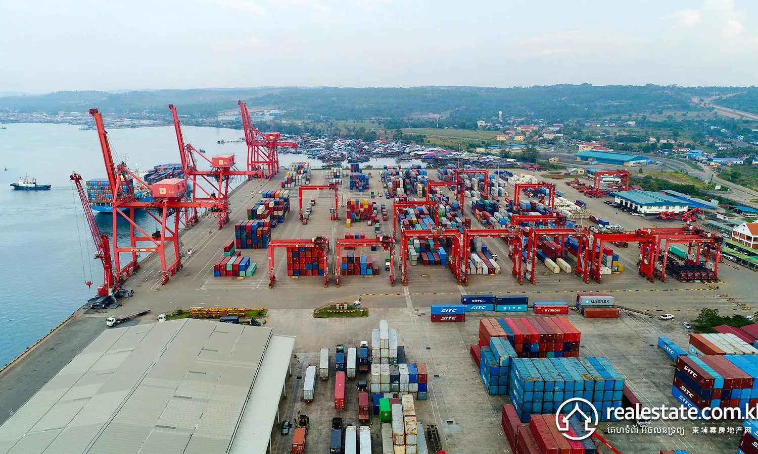 Căng thẳng với Thái Lan, Campuchia đẩy mạnh hợp tác thương mại với Việt Nam