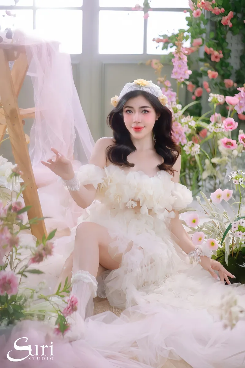 linh-barbie-co-gai-theo-duoi-dam-me-bang-moi-gia-du-bi-toxic-hang-ngay 20250925-163940-29