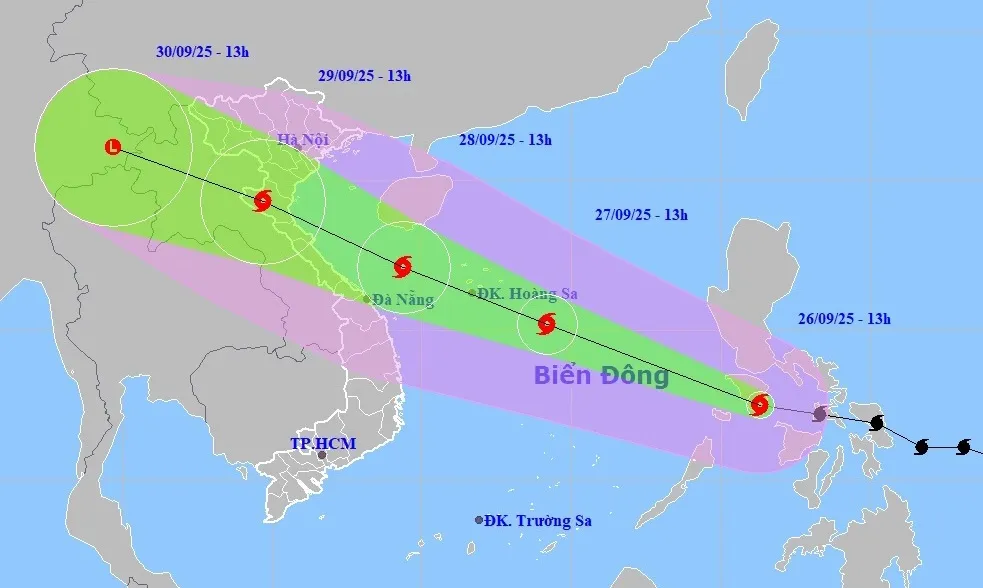Bão Bualoi dự báo mạnh cấp 13 khi áp sát Bắc Trung Bộ