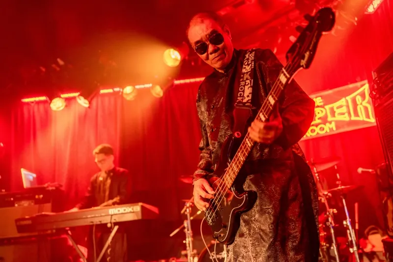 Dạ Ma Quốc Hùng Bass