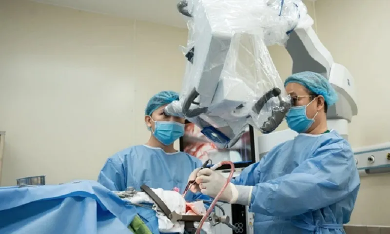 Bệnh viện Đa khoa Quốc tế Minh Anh phẫu thuật