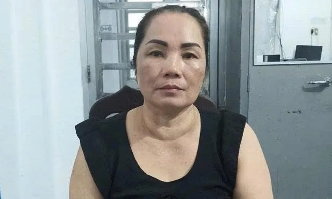 nhom-doi-tuong-ban-vo-kinh-o-to