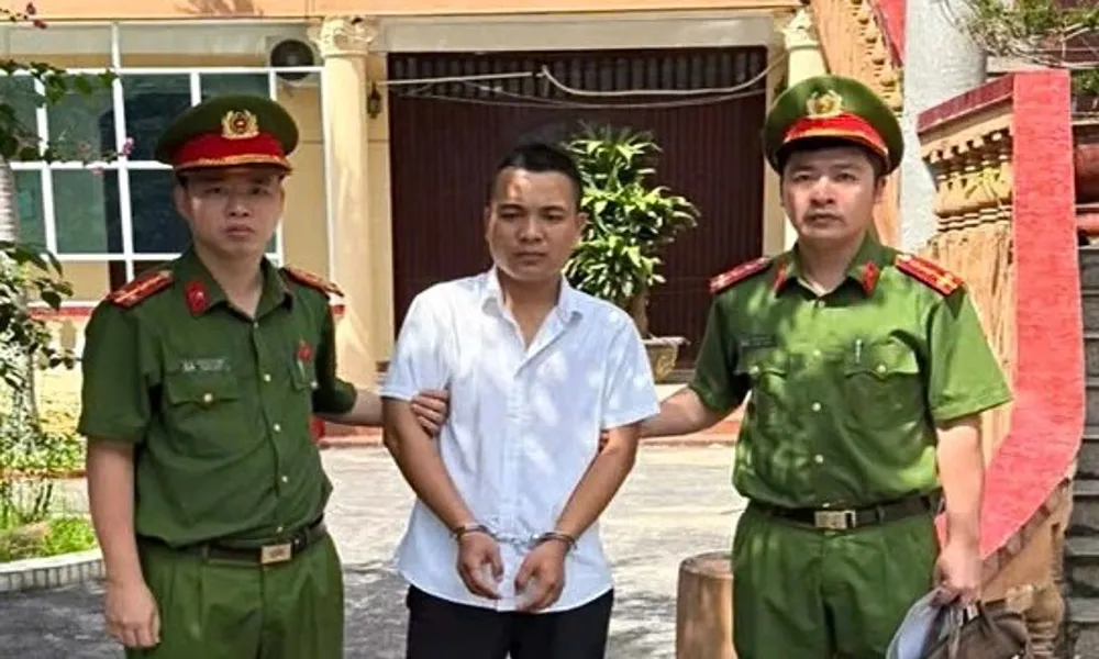 Lợi dụng mạng xã hội buôn bán, chủ hộ kinh doanh bị bắt vì trốn thuế