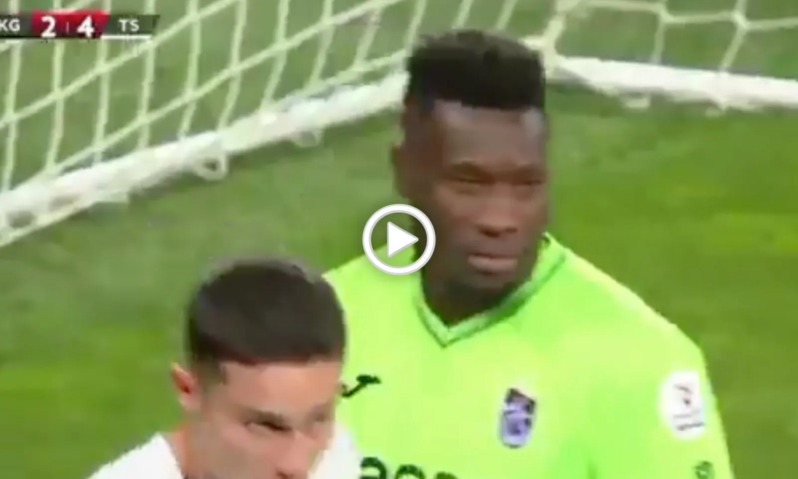 Video: Onana bị đồng đội mới la ó vì thủng lưới 2 bàn chỉ trong 53 giây