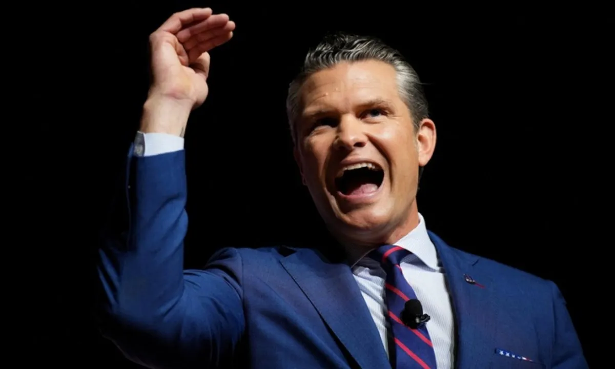 Bộ trưởng Chiến tranh Mỹ Hegseth gây chấn động: Kêu gọi tướng lĩnh từ chức