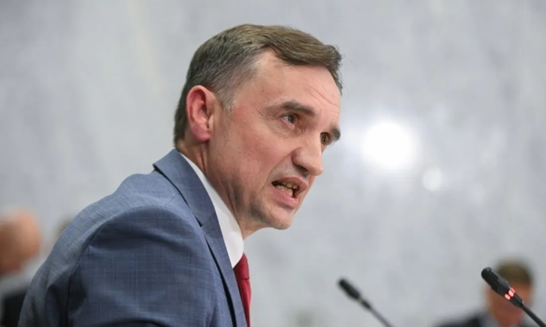 Ba Lan bắt giữ cựu Bộ trưởng tư pháp 