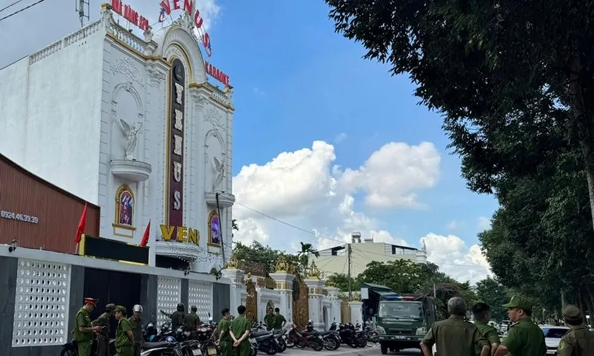 Khởi tố 35 bị can trong vụ án ma túy tại quán karaoke Venus