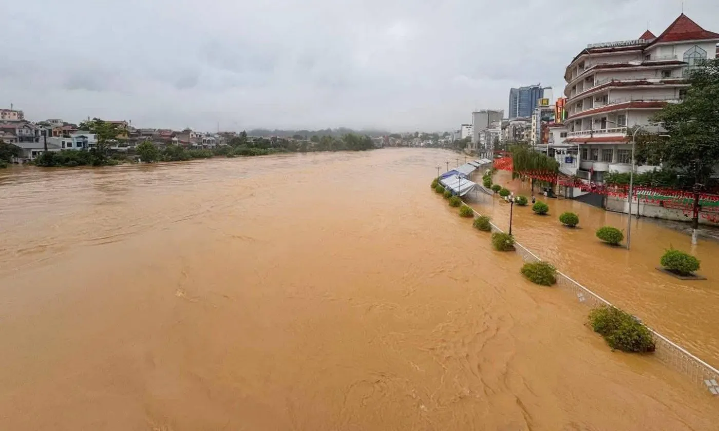 Thủ tướng: Di dời triệt để dân cư khỏi các khu vực nguy hiểm