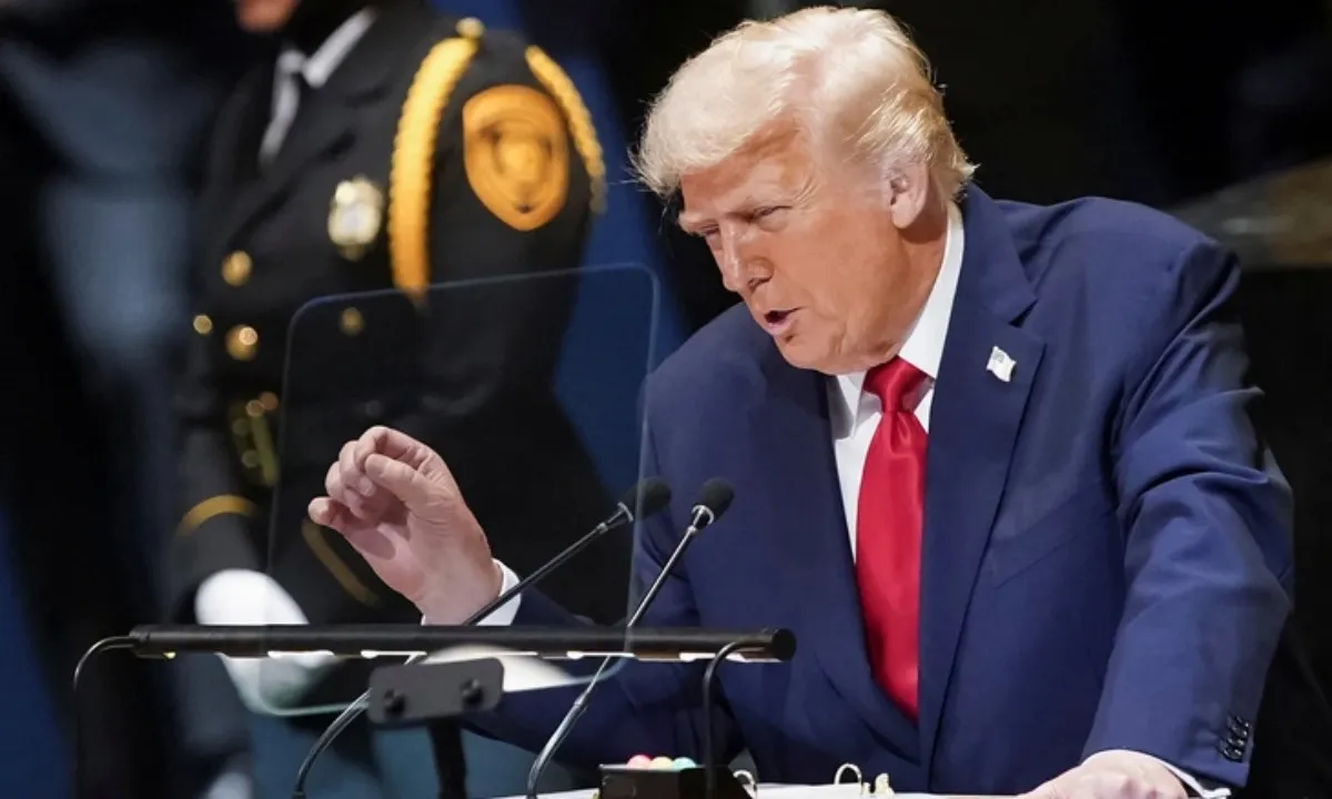 trump-tai-dai-hoi-dong-lhq-17592208835481208162854