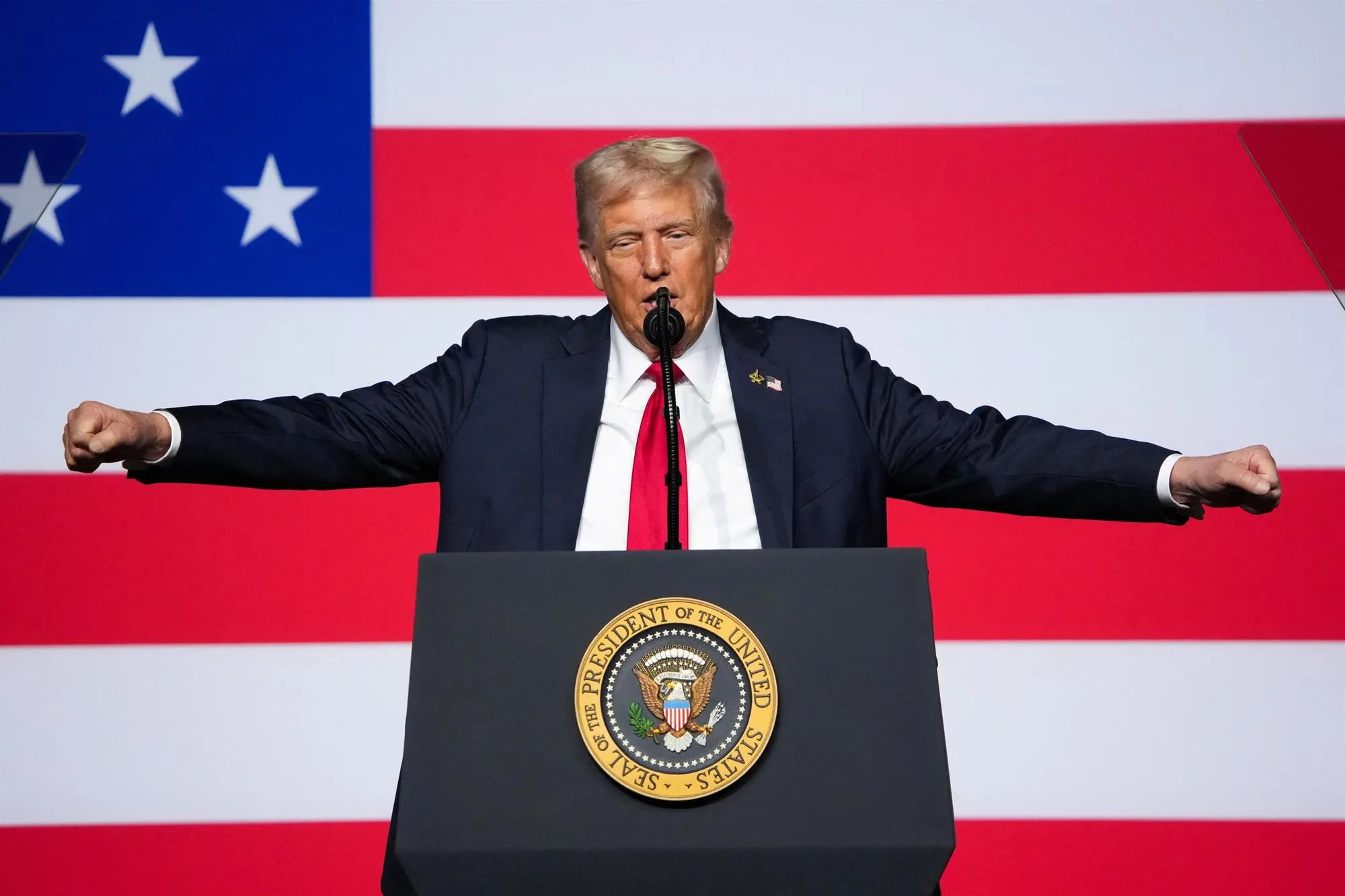 2025-09-30t140427z1351751075rc2d2ha1fm0prtrmadp3usa-trump-military-1759247194910462140234
