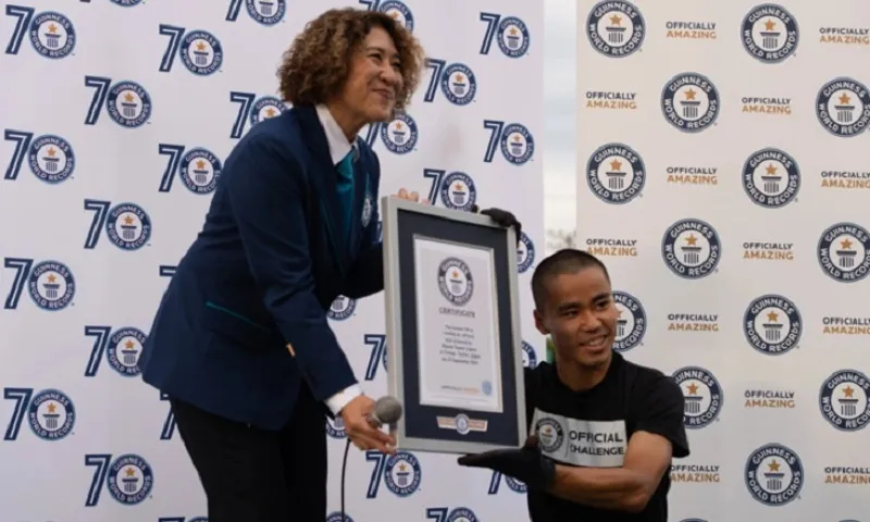 Thanh niên Nhật Bản phá kỷ lục Guinness: chạy 100m bằng 4 chi chỉ trong 14,55 giây