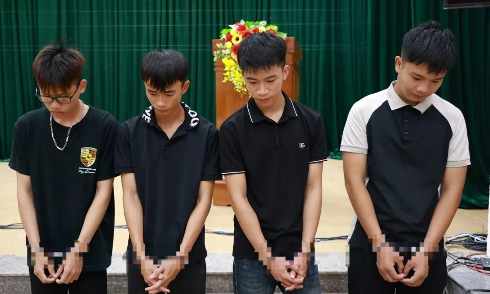 Đánh người gây thương tích chỉ vì tranh cãi việc kết nối nhạc