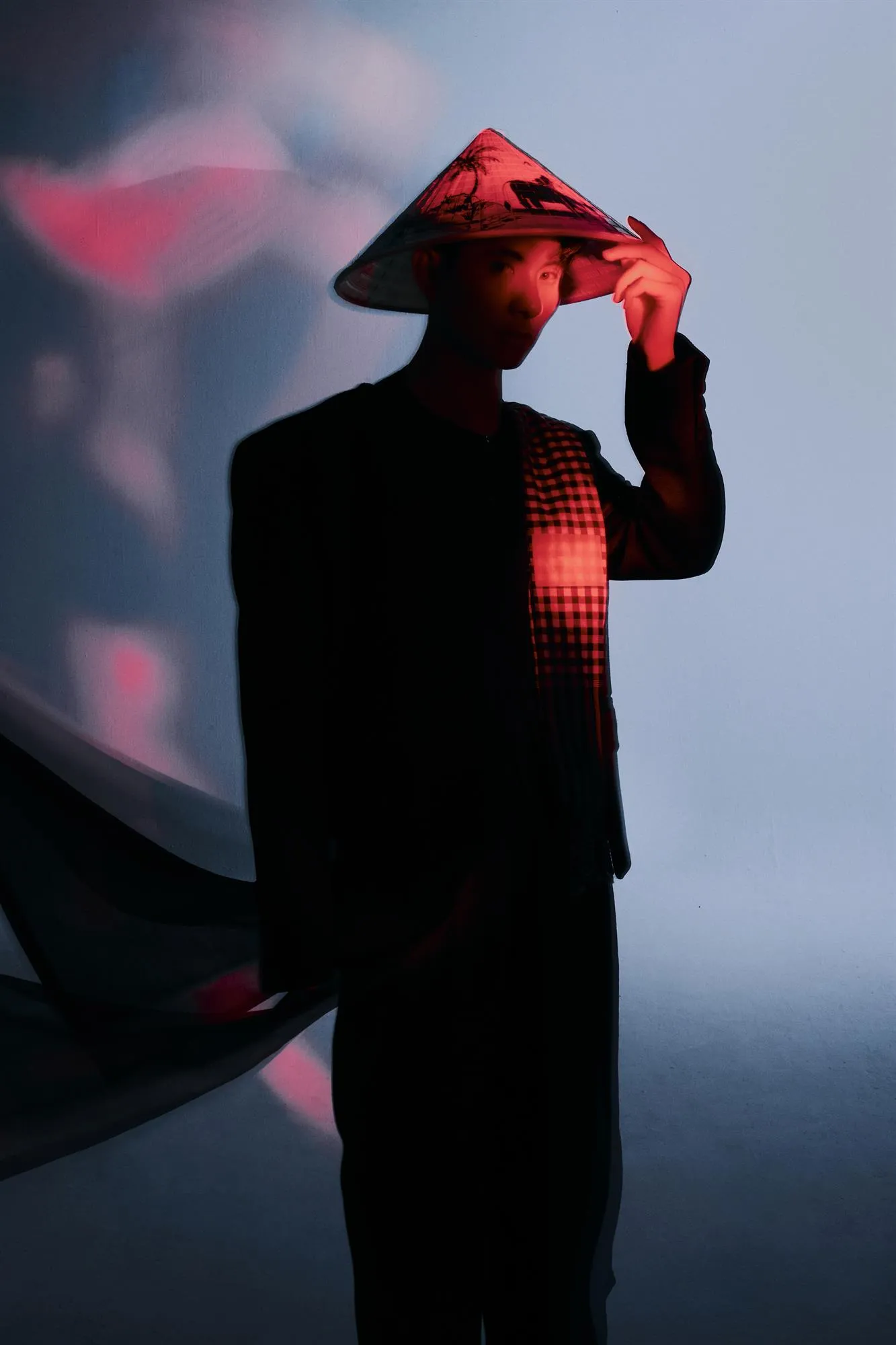 NGUYEN MINH CONG X BAZZAR20491
