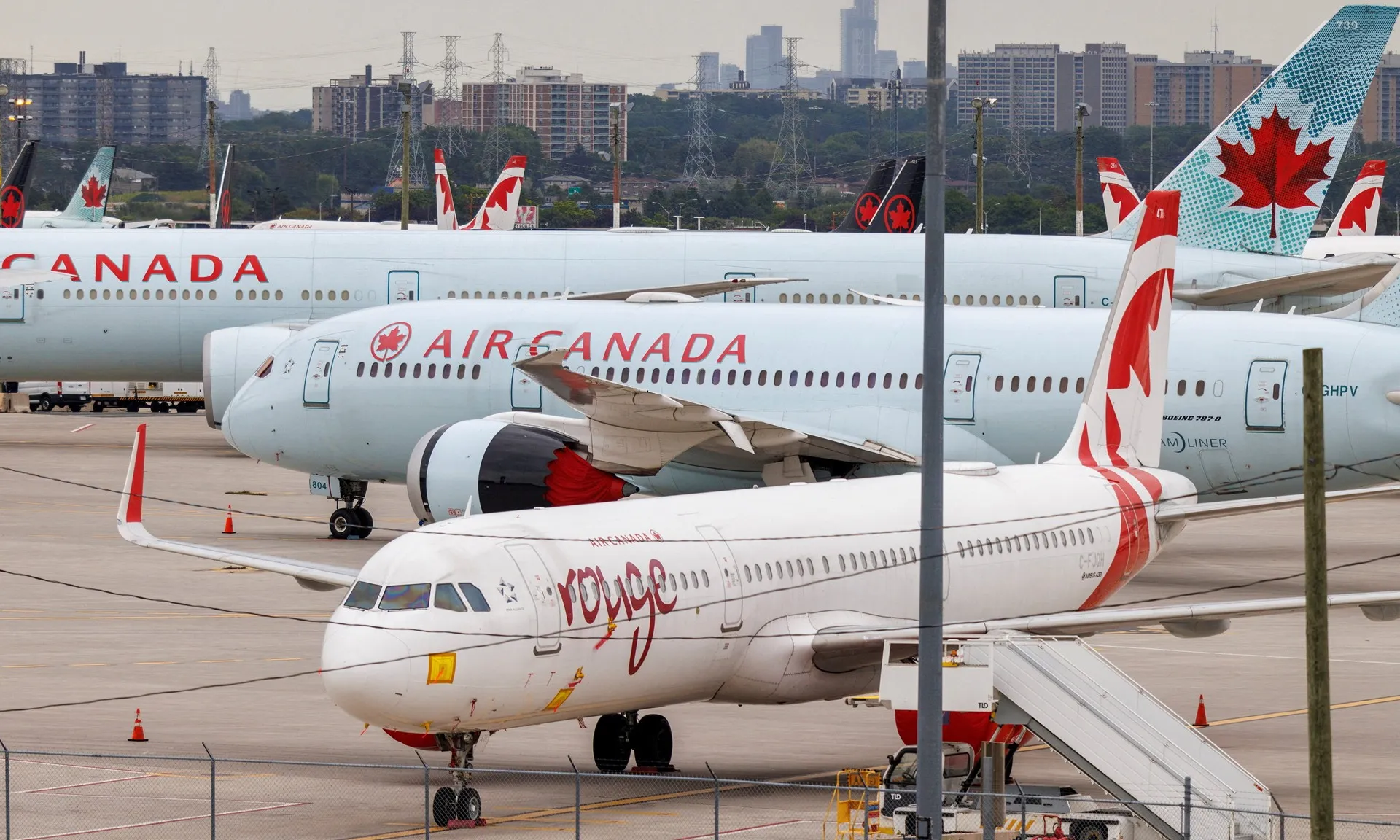 canada-021025