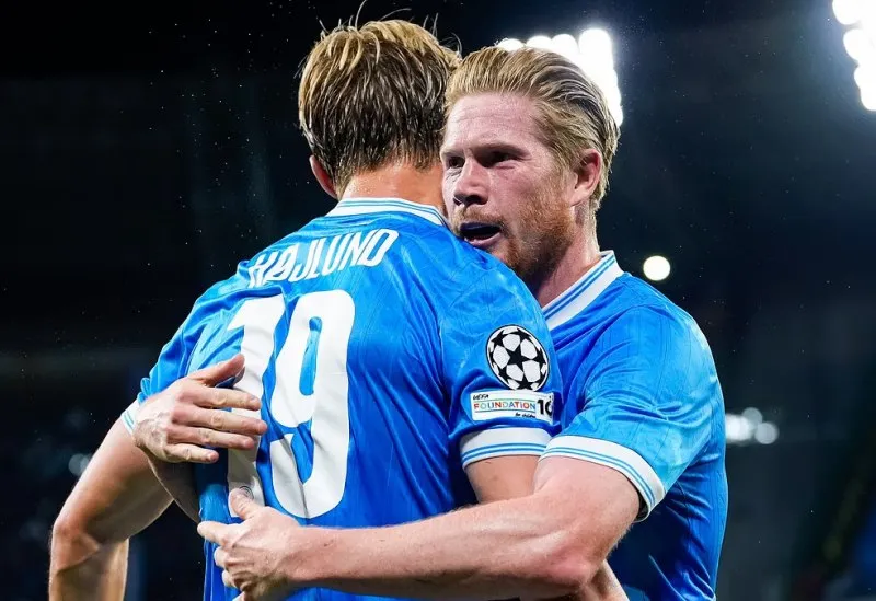 hojlund-de-bruyne