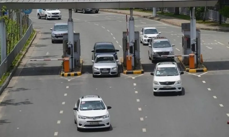 TPHCM áp dụng thu phí không dừng tại toàn bộ bãi đỗ xe