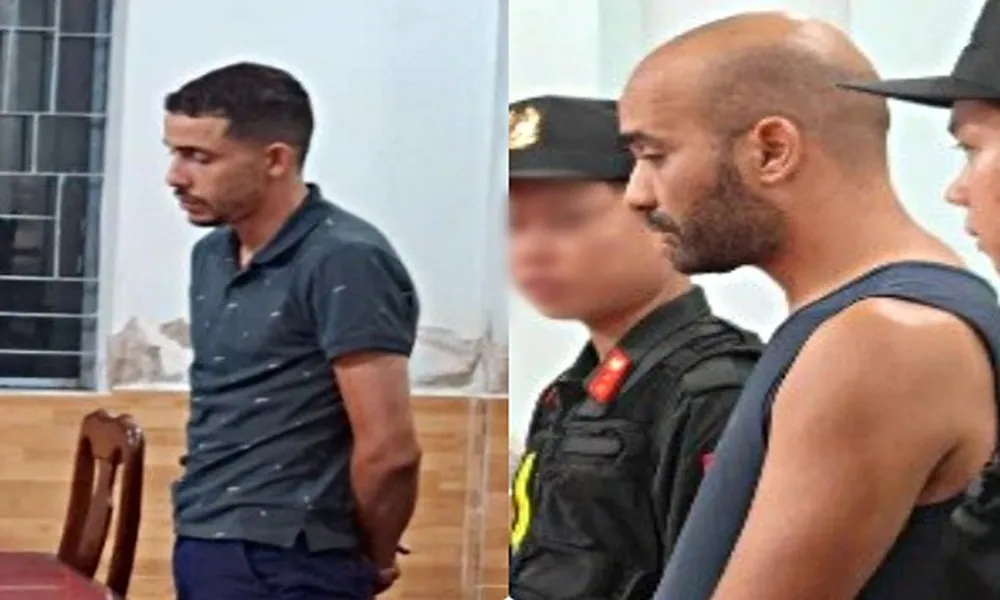 Bắt nhóm du khách ngoại quốc dùng USD giả đổi tiền thật