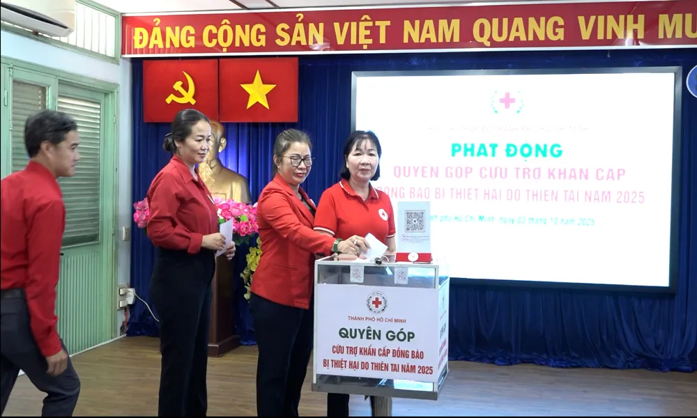 HOI CTD - UNG HO THIEN TAI.00_01_50_44.Still006