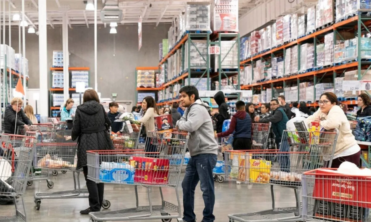 Chính phủ Mỹ đóng cửa ngày thứ 2, nguy cơ kinh tế chịu cú sốc lớn