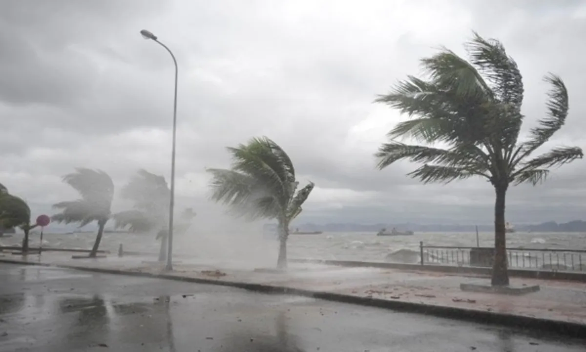 Bão Matmo mạnh lên cấp 13, đổ bộ Bắc Bộ rạng sáng 6/10