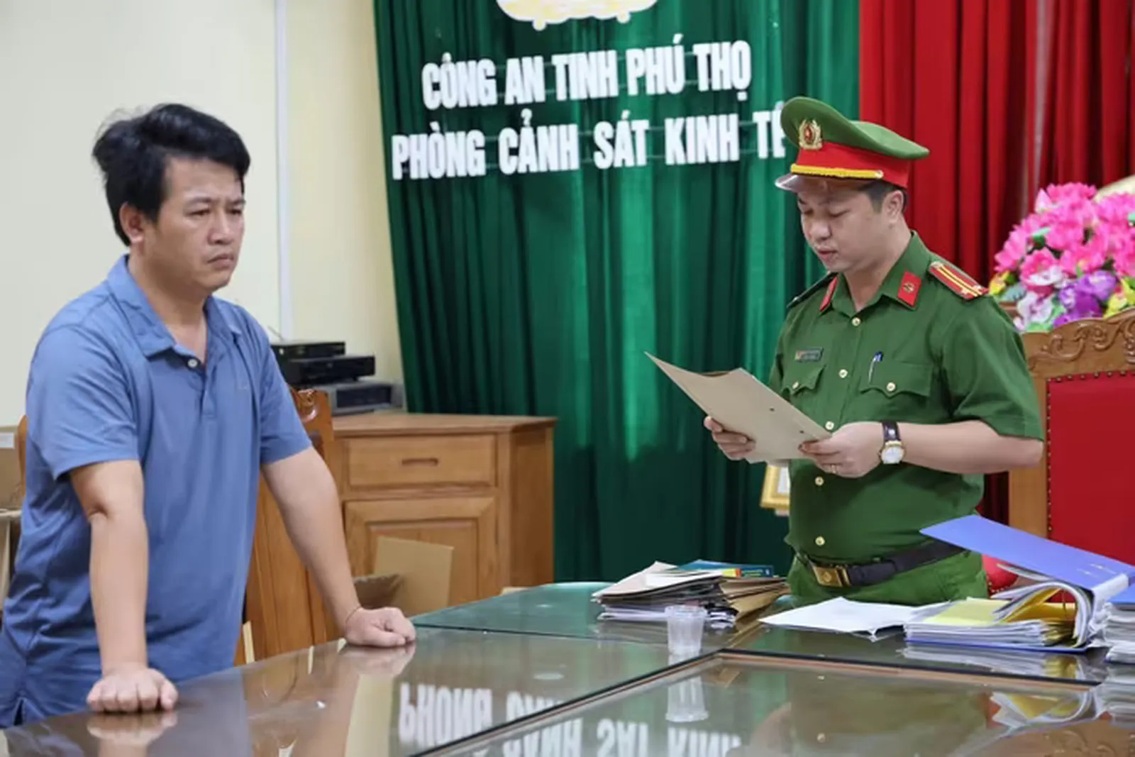 cuu hoa gia_voh