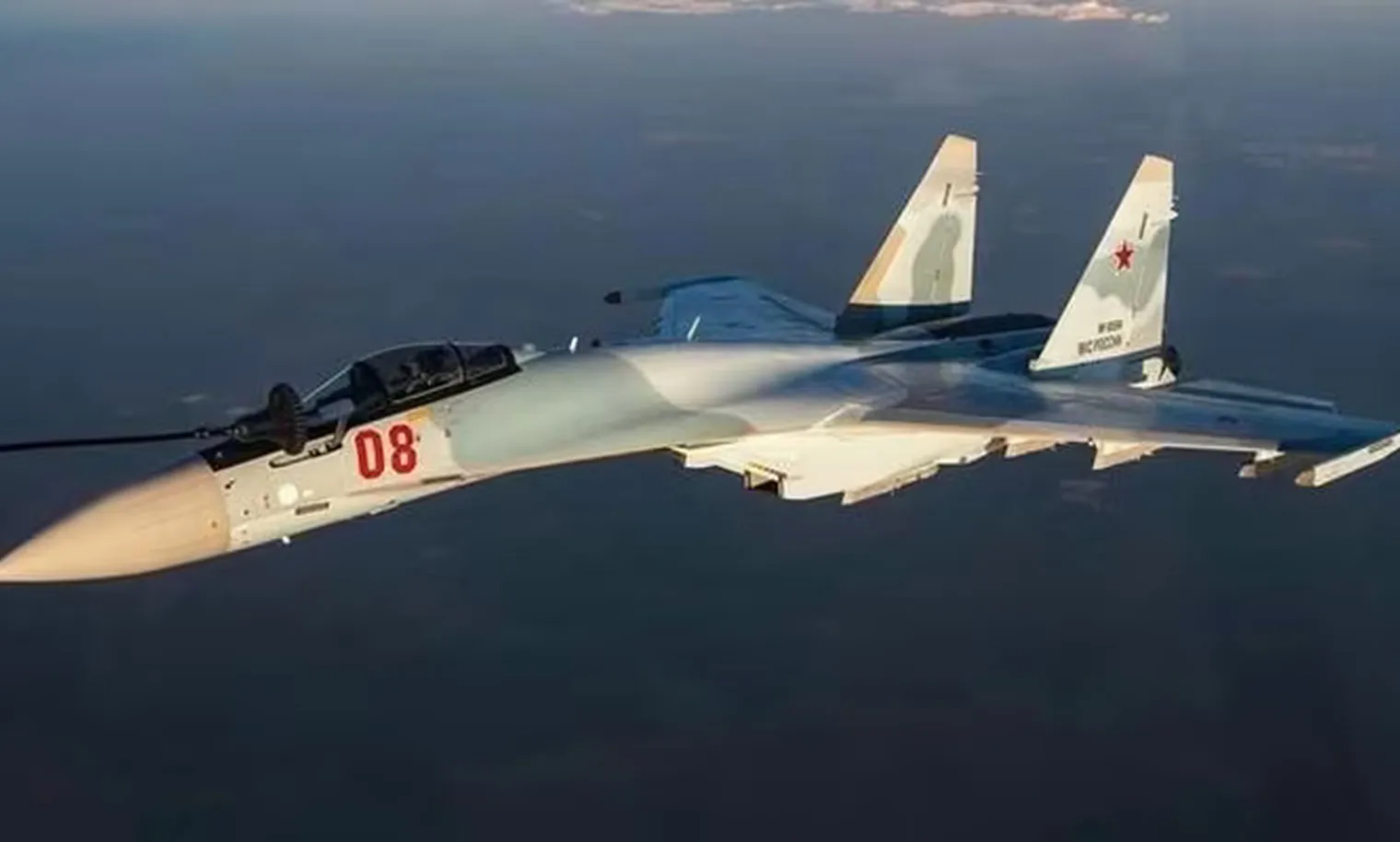 Rò rỉ tài liệu cho thấy Iran có thể mua 48 tiêm kích Su-35 của Nga