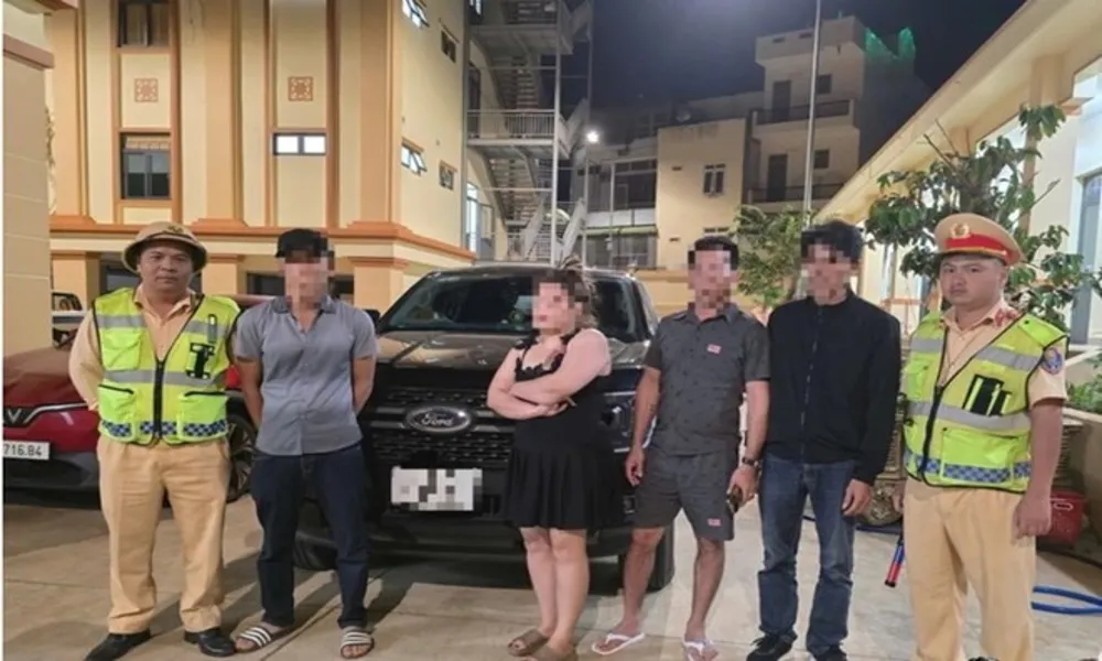 Bắt đối tượng hành hung tài xế sau va chạm giao thông