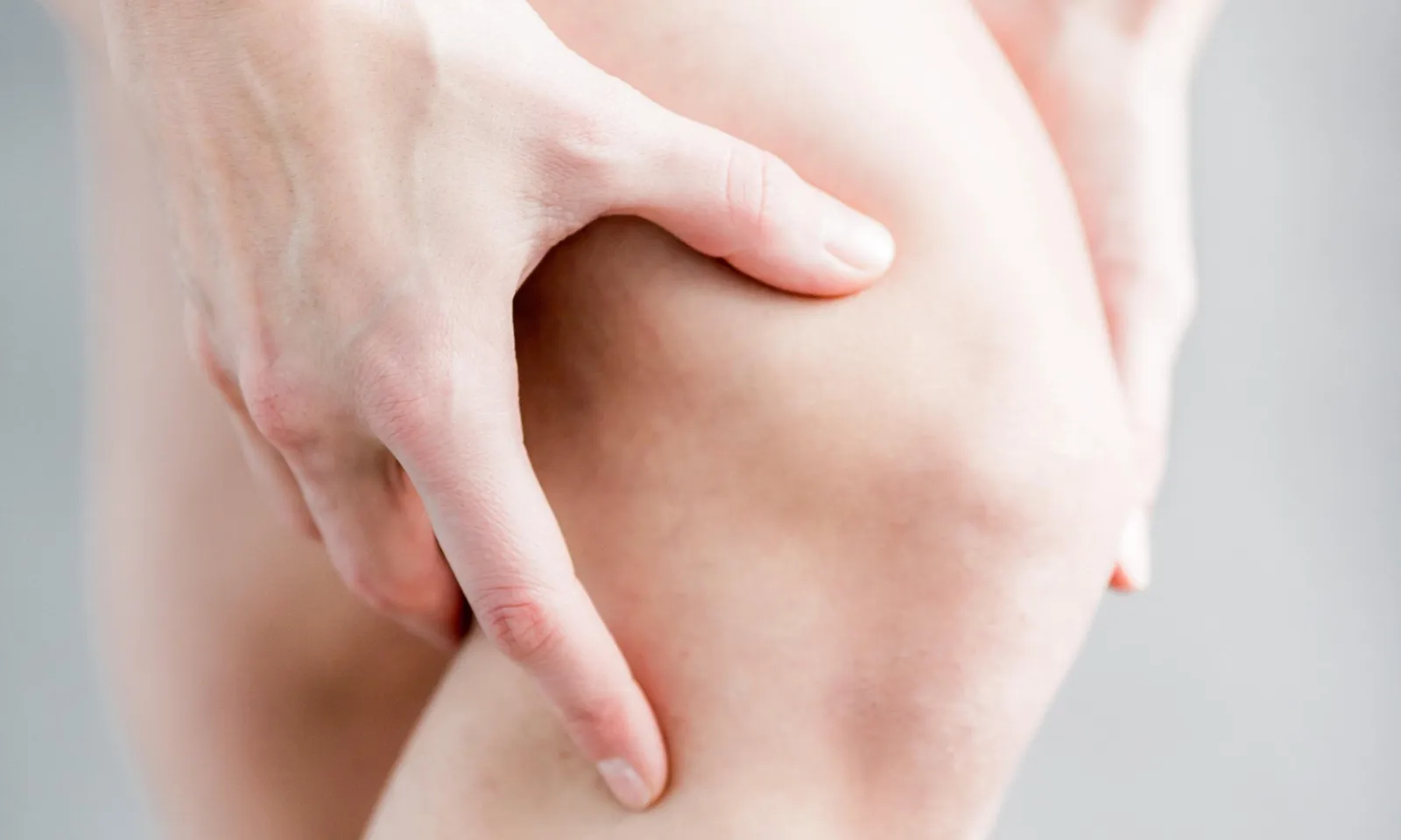 Tập thể dục 2 giờ mỗi tuần giúp giảm đau khớp 35%