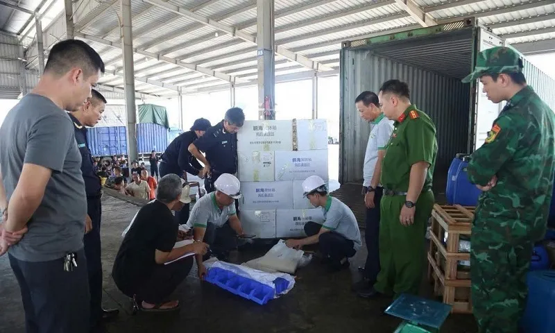 Kiểm tra hàng hóa vi phạm hàng nhập lậu