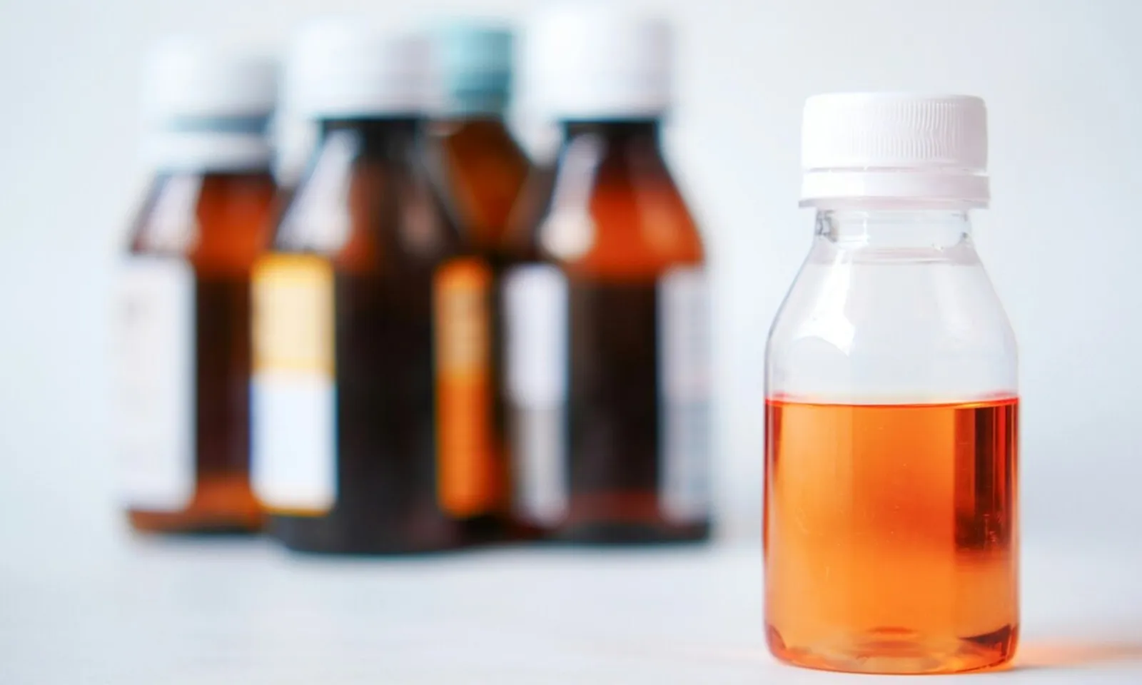 Ấn Độ khởi tố nhà sản xuất siro ho liên quan đến cái chết của 10 trẻ em