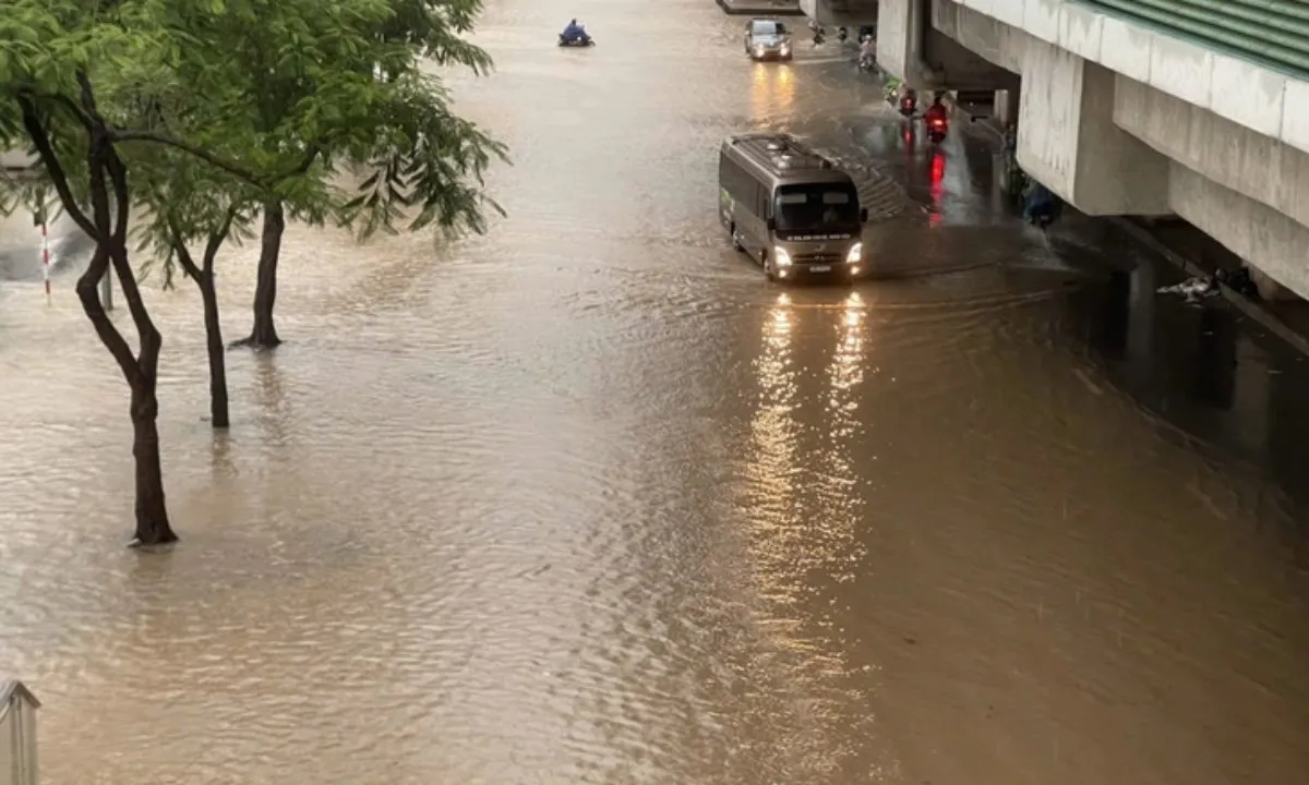 Bắc Bộ mưa lũ lịch sử, nguy cơ ngập lụt và sạt lở diện rộng