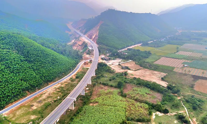 Cao tốc La Sơn - Hòa Liên - Ảnh minh họa