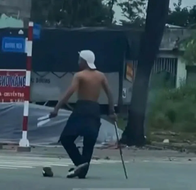 Doi-Tuong-Cam-Hung-Khi-s