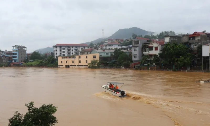 Quân đội sẵn sàng bay cứu nạn vùng lũ