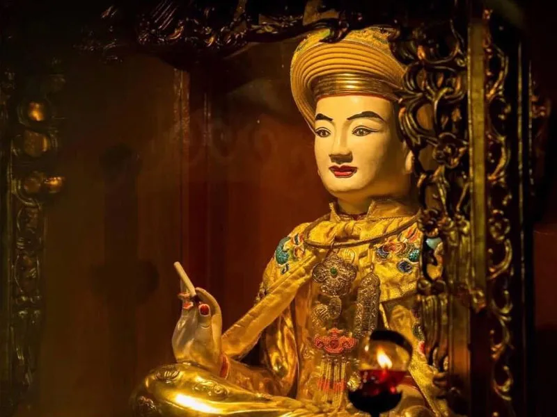 voh-van-khan-ong-hoang-muoi-1