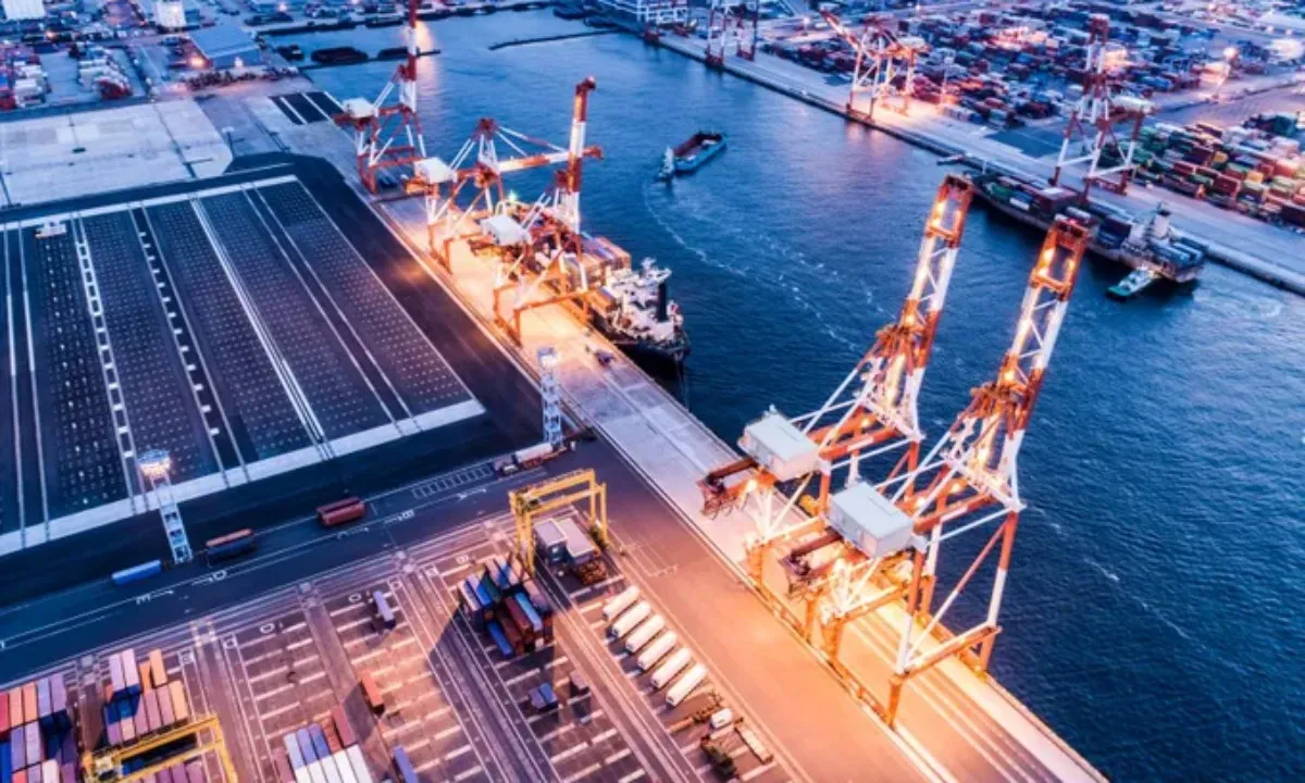 WB dự báo Việt Nam dẫn đầu Đông Á-Thái Bình Dương năm 2025