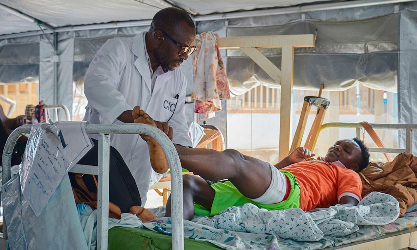 ICRC: Gần 90% cơ sở y tế ở miền đông Congo đã cạn kiệt thuốc men