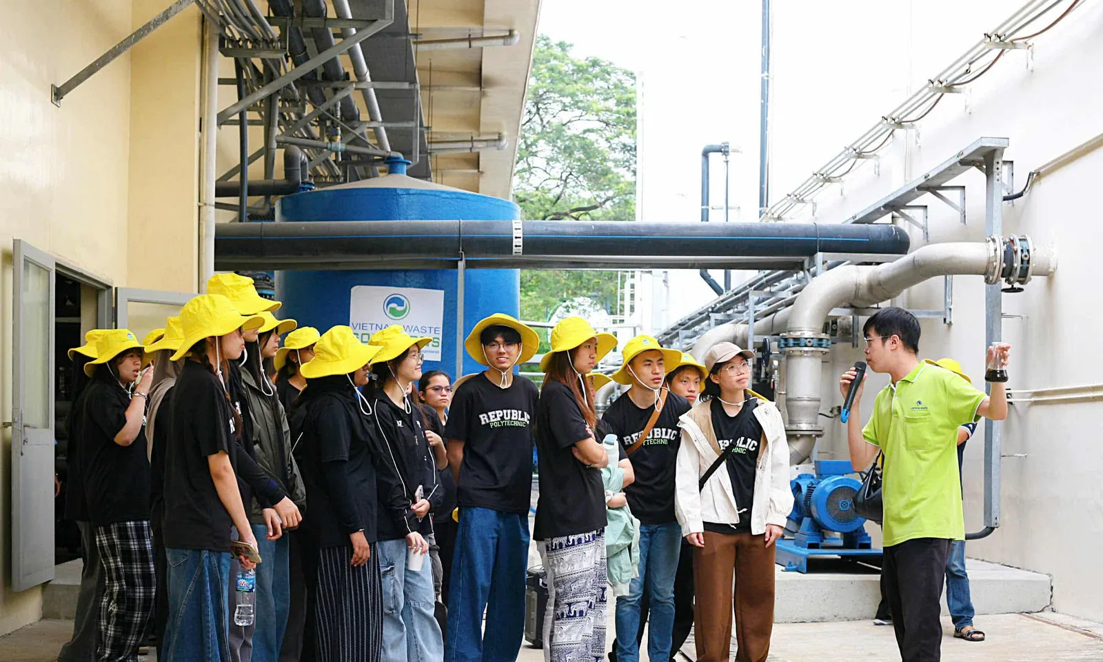 3d3ea0d3-fafa-4d6a-9faf-64d2930da61e_voh