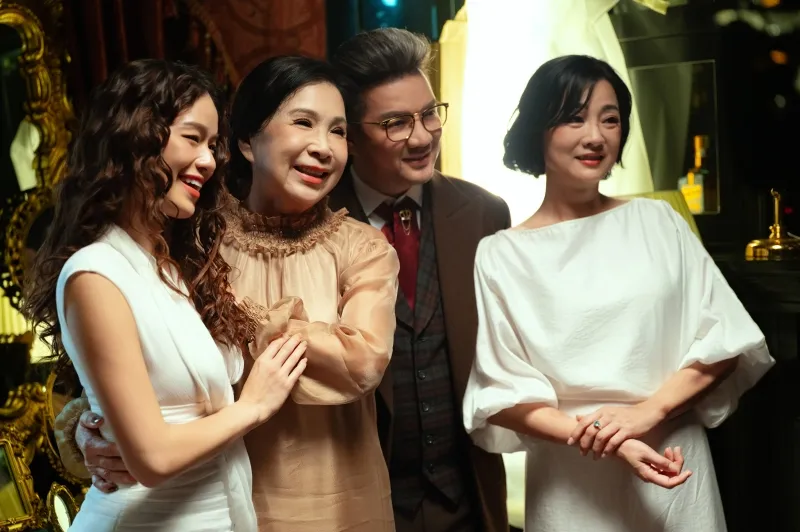 dam-vinh-hung-ke-chuyen-cua-nguoi-phu-nu-trong-mv-moi 20251009-171010-02