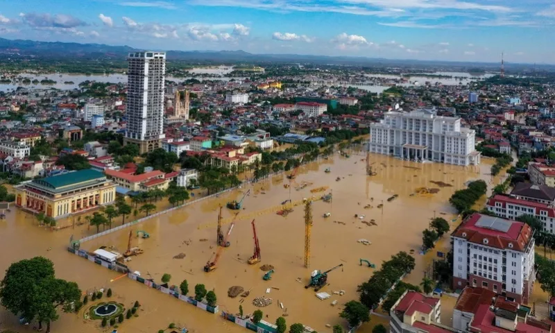Các địa phương tổng lực khắc phục hậu quả mưa lũ sau bão số 11