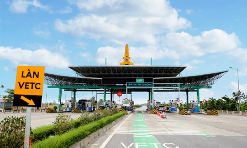 Miễn phí dịch vụ sử dụng đường bộ các phương tiện vận chuyển hàng cứu trợ