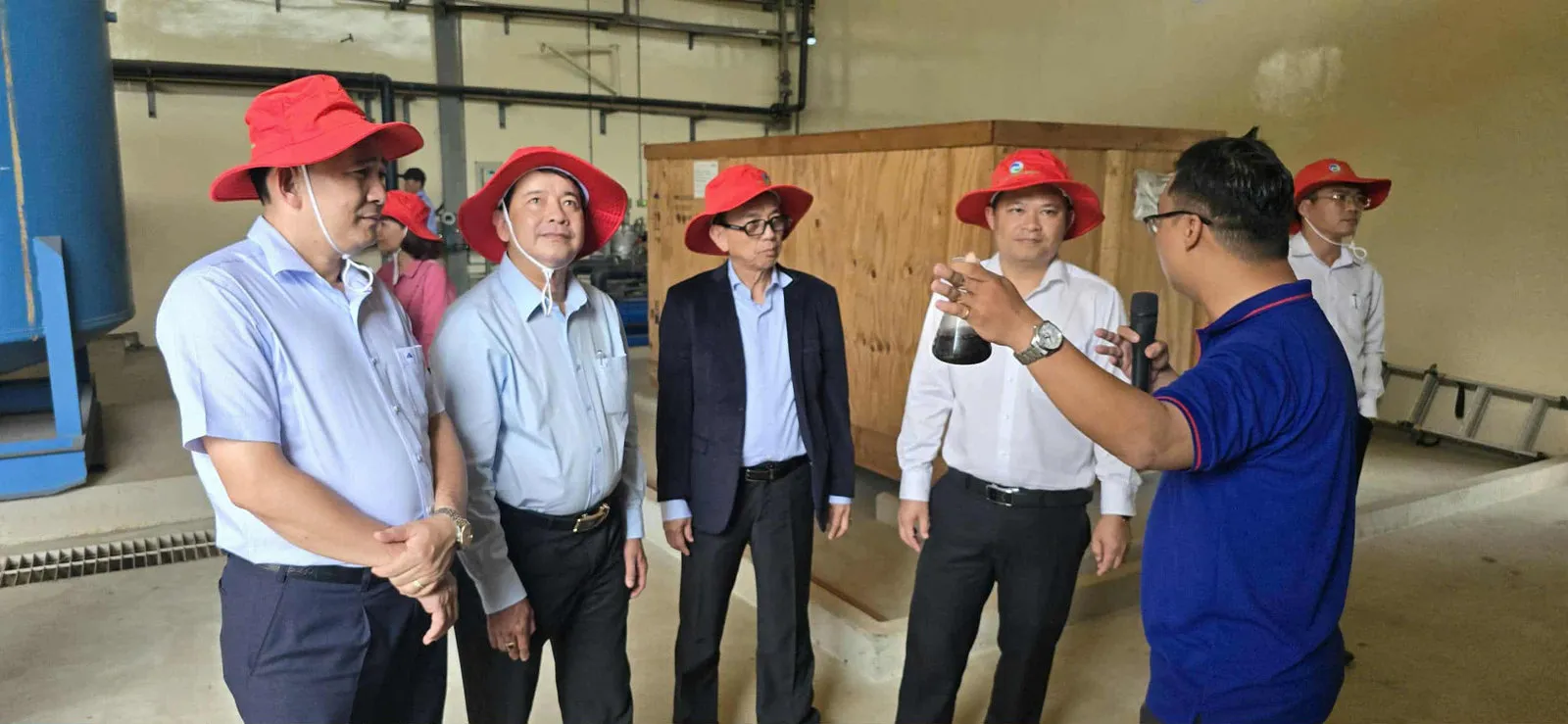 85d8b80f-6275-4585-88b8-3538d9211bb9_voh