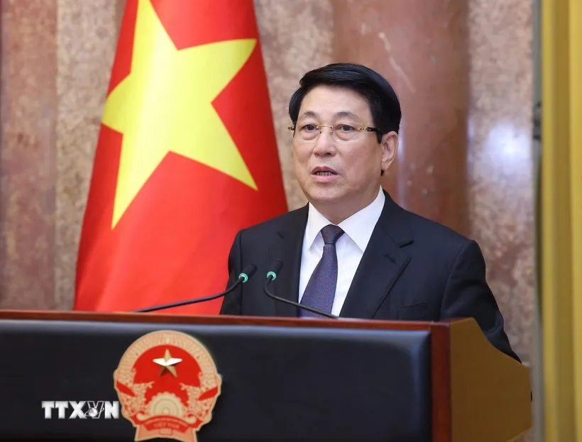 chu-tich-nuoc-trao-quyet-dinh-phong-ham-dai-su-va-bo-nhiem-dai-su-5